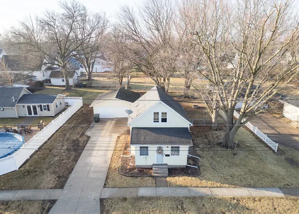 $124,000 | 516 West Wells Street, Geneseo, IL 61254