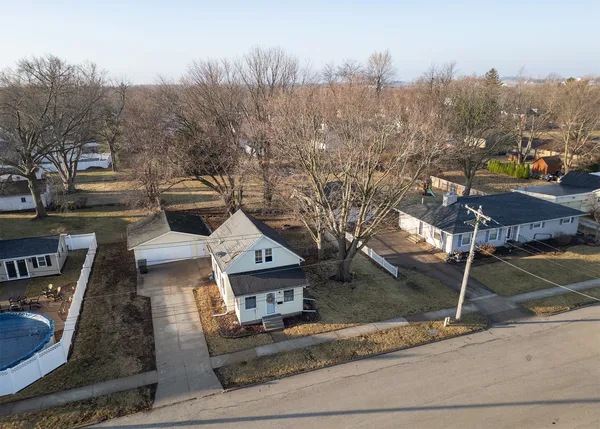 $124,000 | 516 West Wells Street, Geneseo, IL 61254