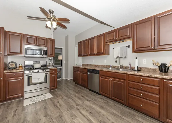 $124,000 | 516 West Wells Street, Geneseo, IL 61254