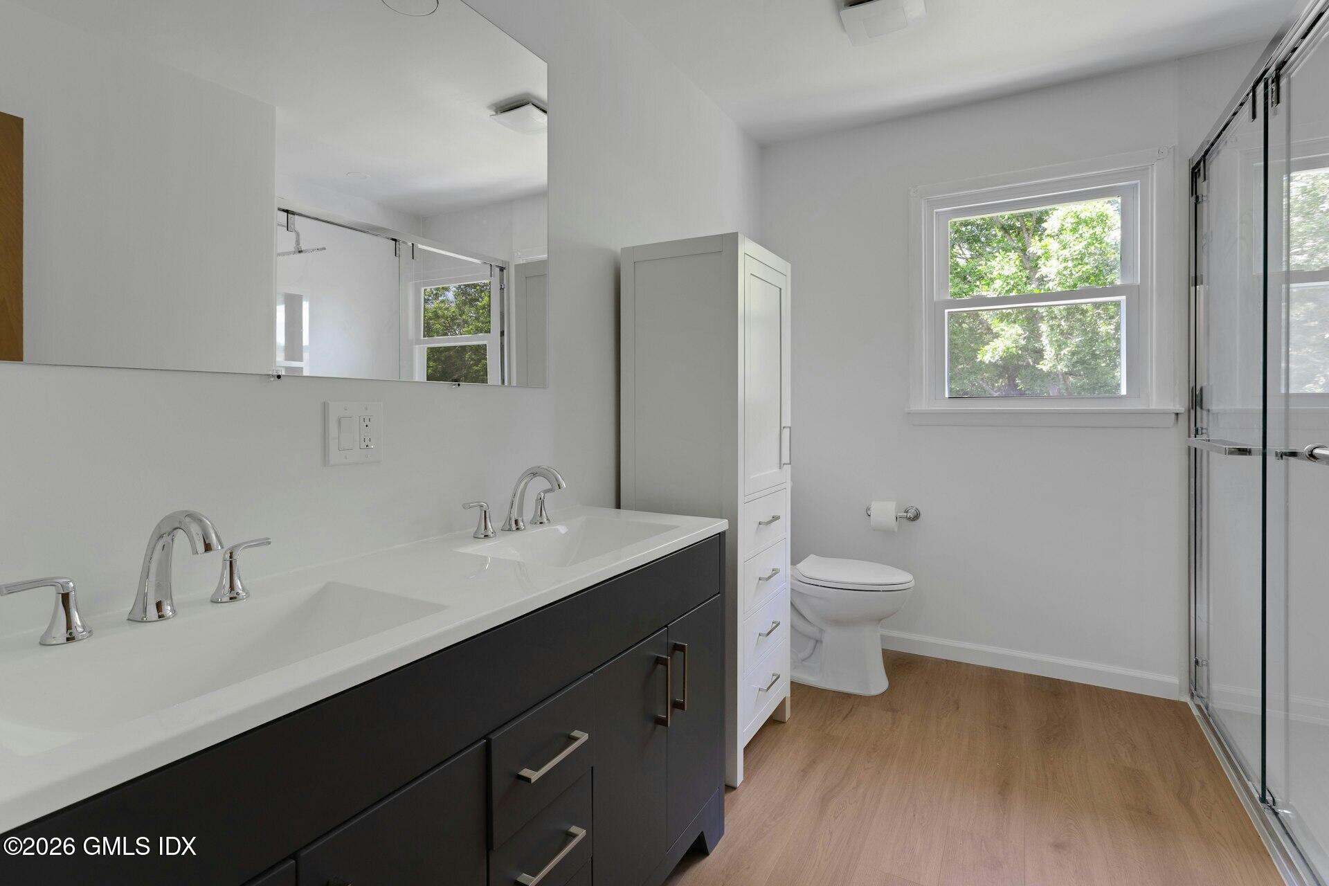 75 Angus Road North, Unit NORTH Greenwich, CT 06831 - Photo 19 of 27 Bathroom