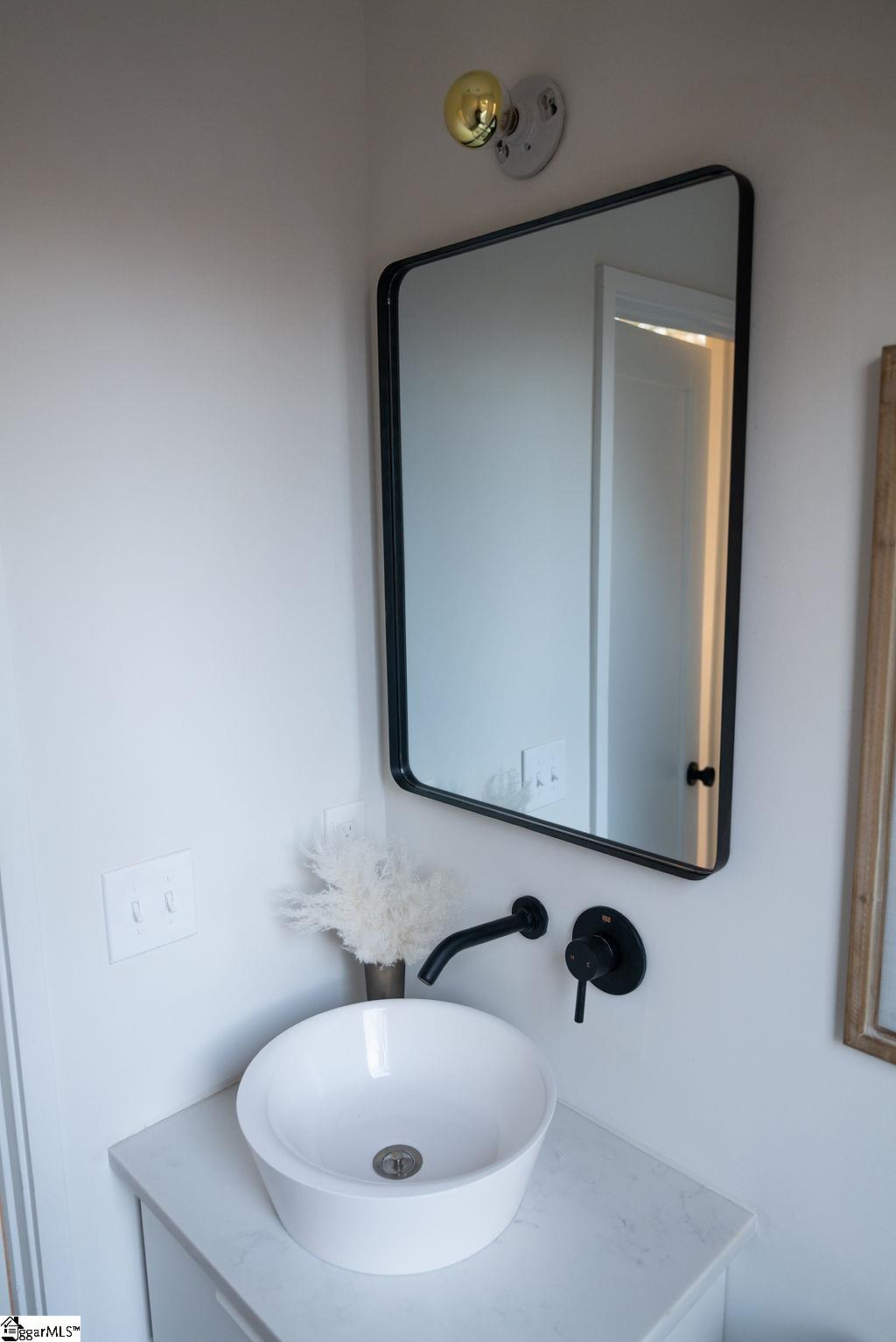 8 Hall Street Greenville, SC 29607 - Photo 14 of 36 Gallery Image 14