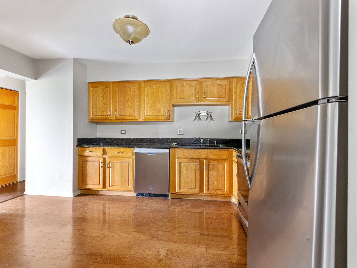 709 79th Street, Unit 404 Darien, IL 60561 - Photo 9 of 15