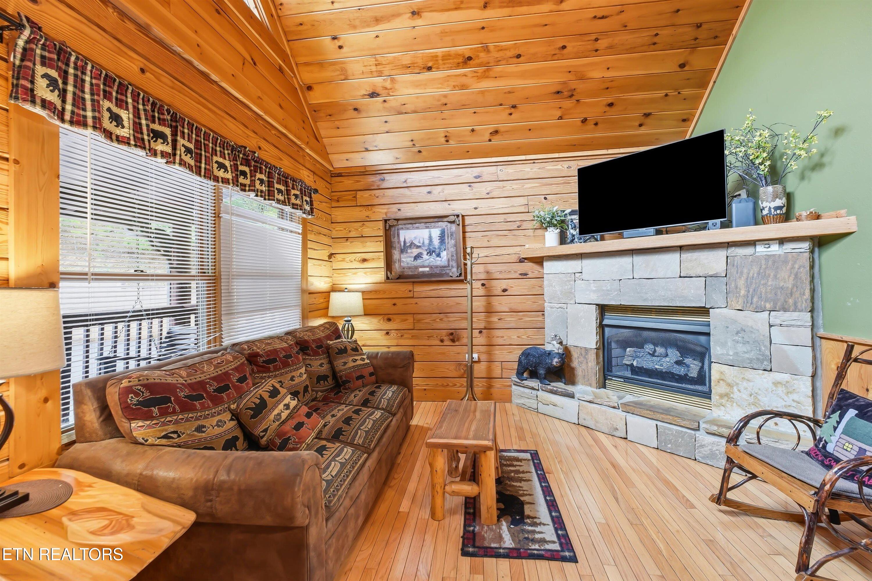 336 Big Bear Way Pigeon Forge, TN 37863 - Photo 9 of 30 07-FINAL-7