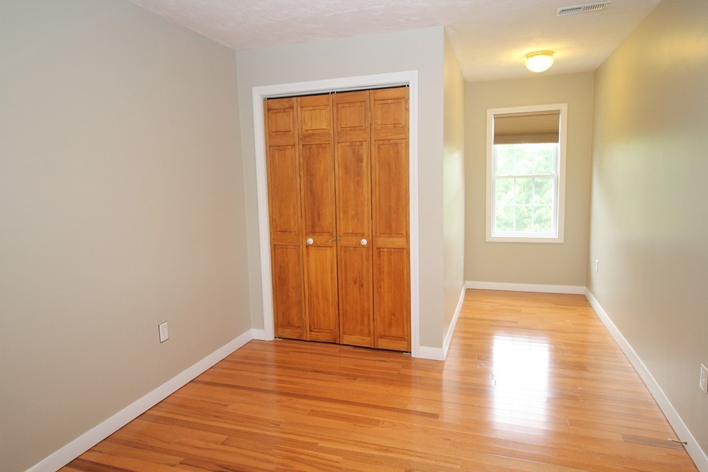 576 Barre Road Templeton, MA 01468 - Photo 21 of 30