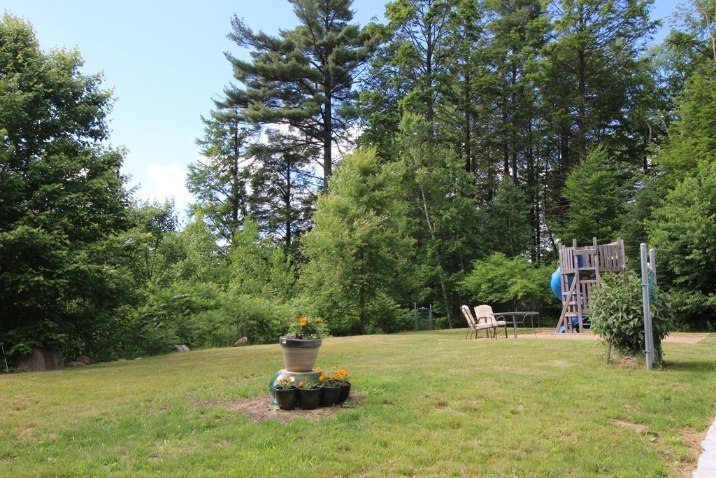 576 Barre Road Templeton, MA 01468 - Photo 6 of 30