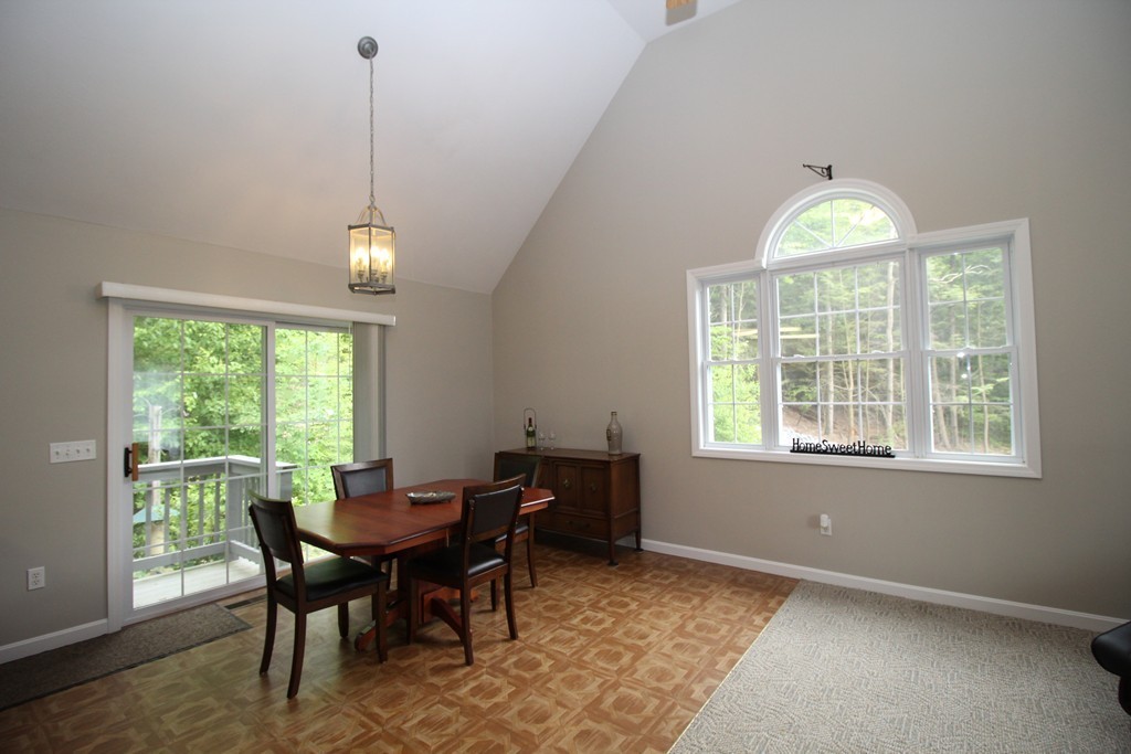 576 Barre Road Templeton, MA 01468 - Photo 9 of 30