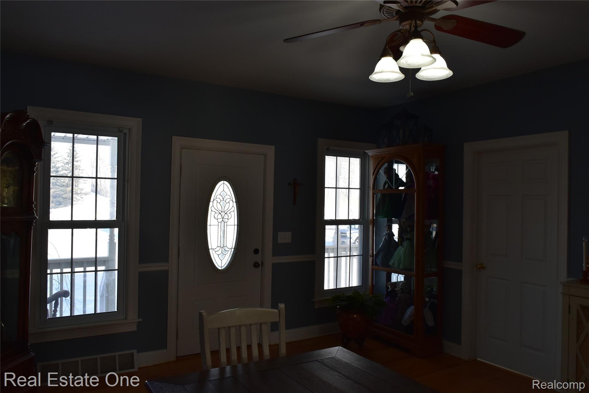 8793 Pinckney Road Pinckney, MI 48169 - Photo 17 of 28 DSC_1382.JPG
