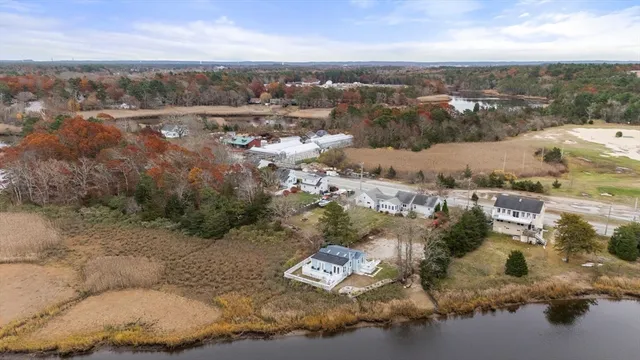 $404,900 | 156 Sandwich Road, Wareham, MA 02571