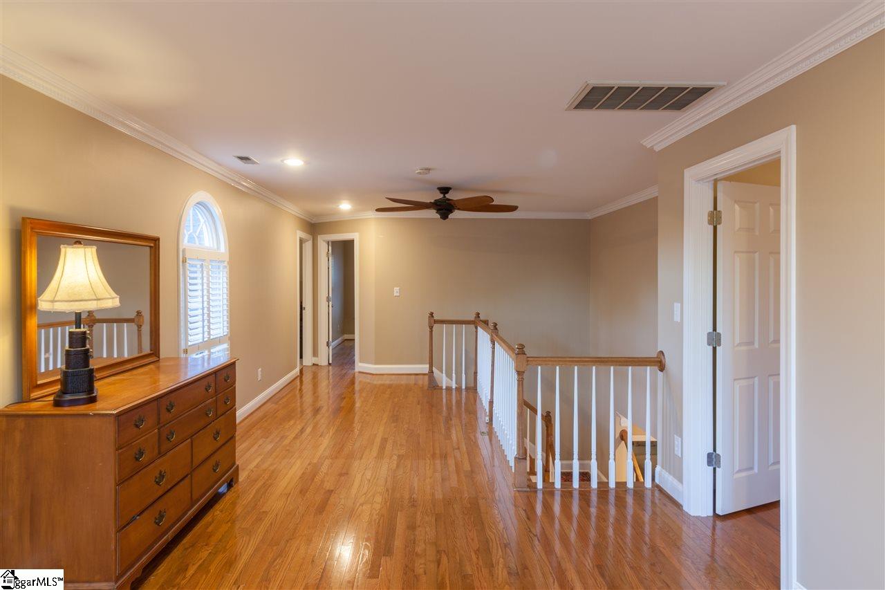 118 River Oaks Road Greer, SC 29650 - Photo 29 of 35 Gallery Image 29