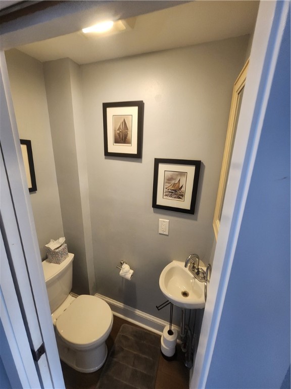 14 Lucas Avenue Newport, RI 02840 - Photo 15 of 18