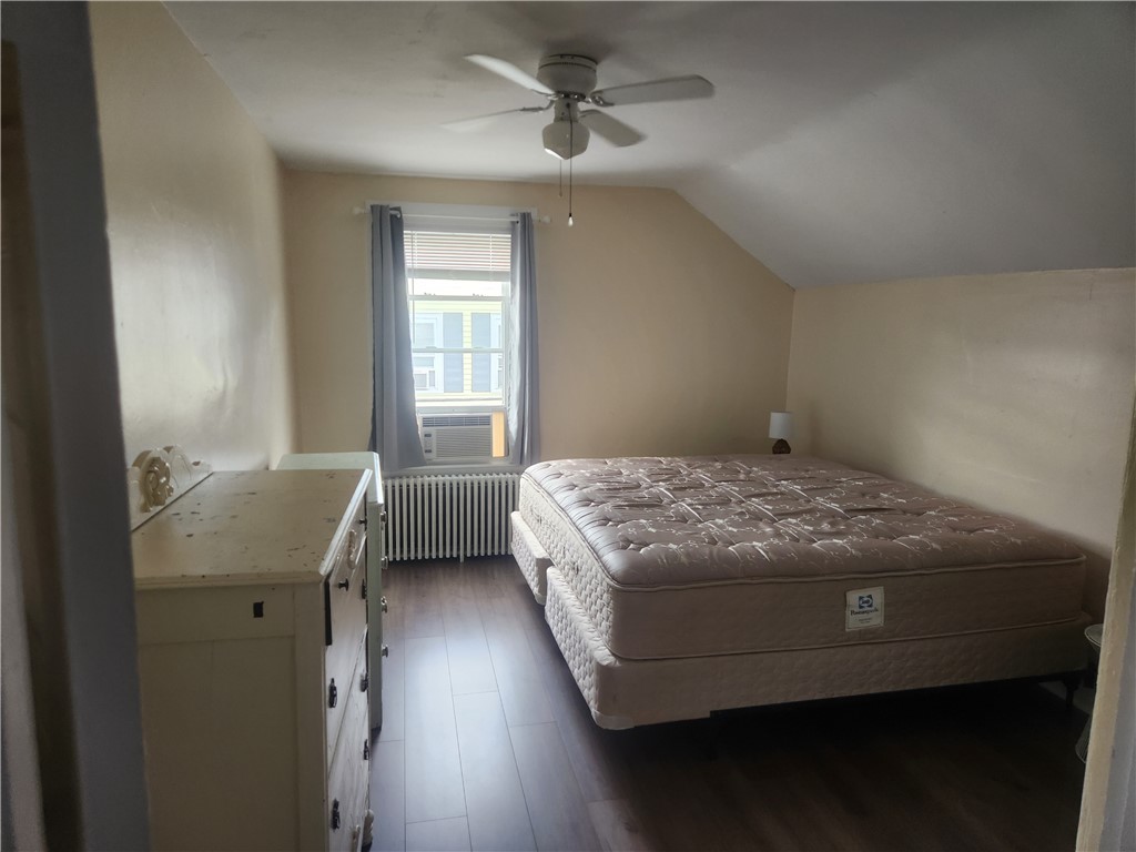 14 Lucas Avenue Newport, RI 02840 - Photo 10 of 18