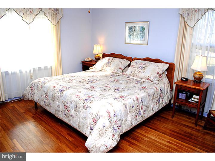 2417 Knowles Road Wilmington, DE 19810 - Photo 11 of 24 Gallery Image 11
