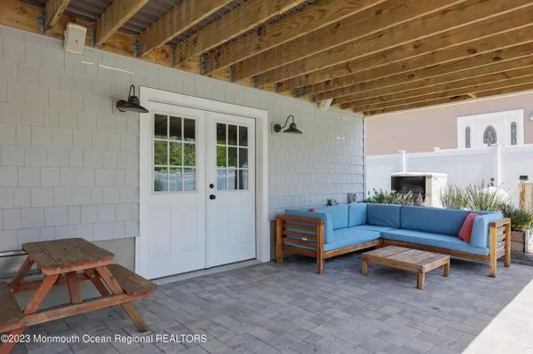 a view of yard with patio