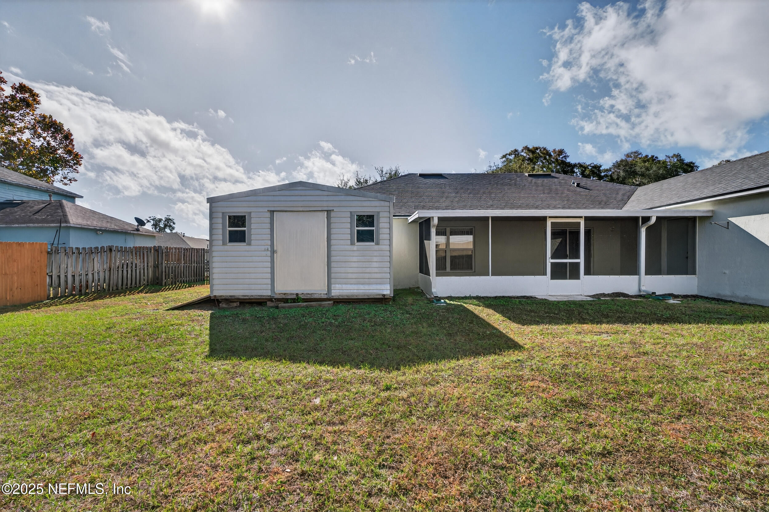 12405 Hickory Forest Road Jacksonville, FL 32226 - Photo 44 of 48 a backyard of a house