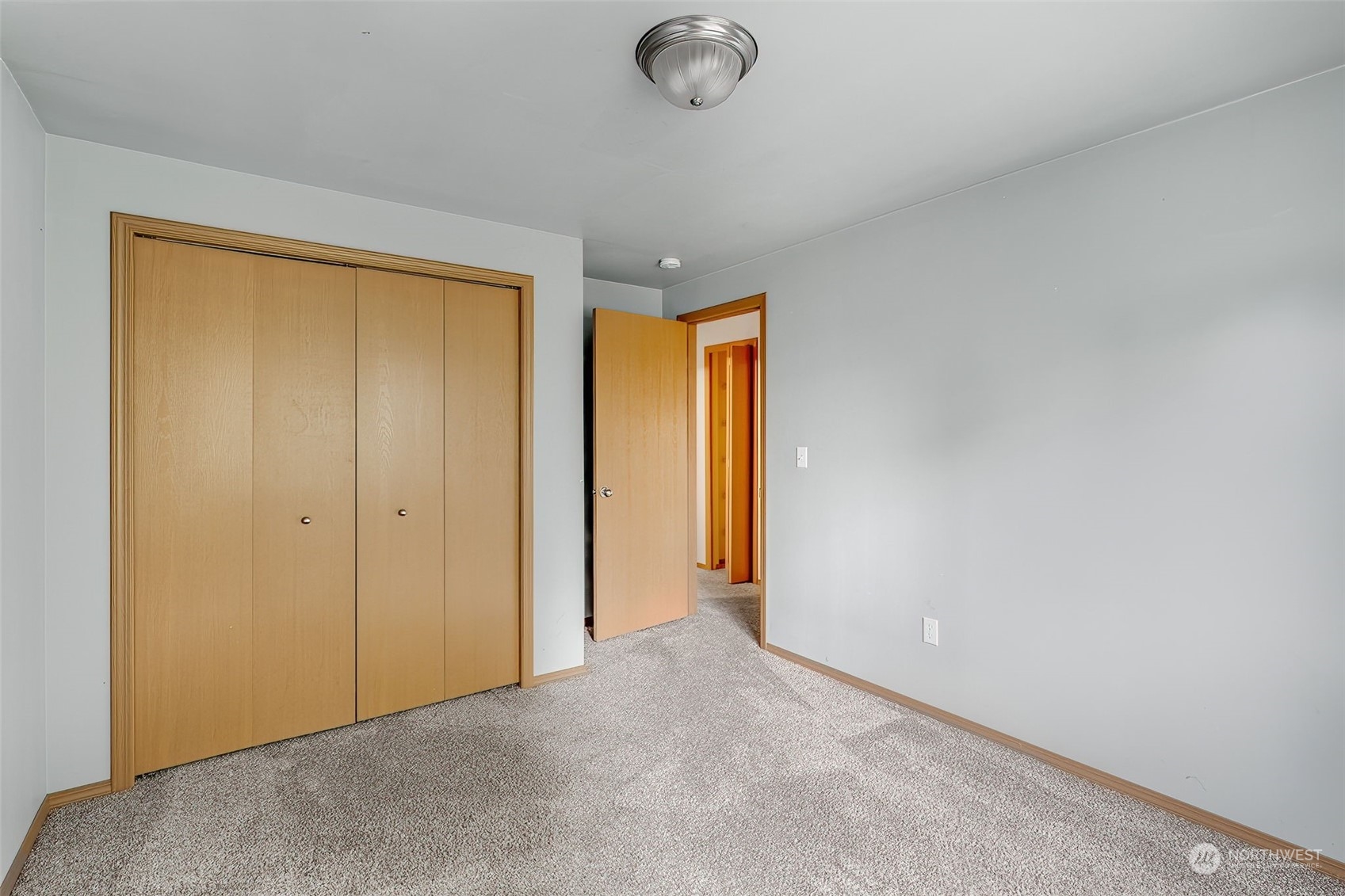 137 Ridgecrest Drive Longview, WA 98632 - Photo 21 of 40 a view of an empty room