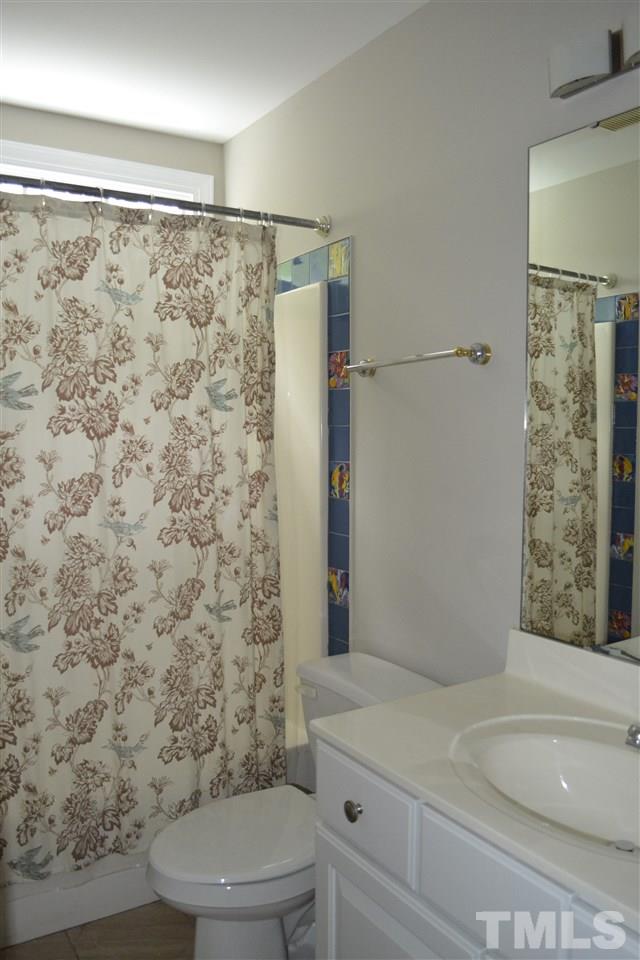 112 Clay Ridge Way Holly Springs, NC 27540 - Photo 15 of 25 Second Floor Full Bath