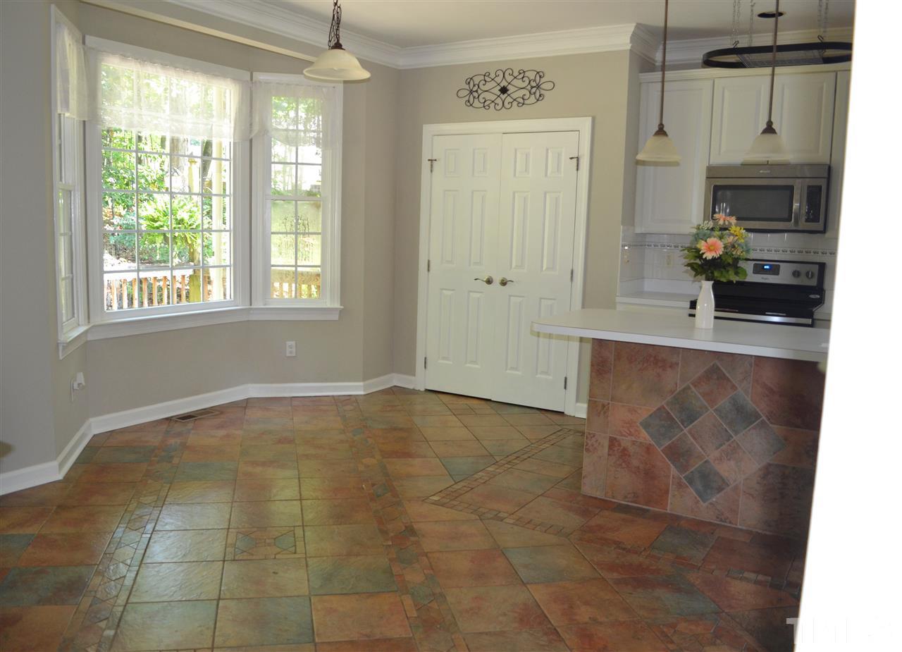 112 Clay Ridge Way Holly Springs, NC 27540 - Photo 5 of 25 Gallery Image 5