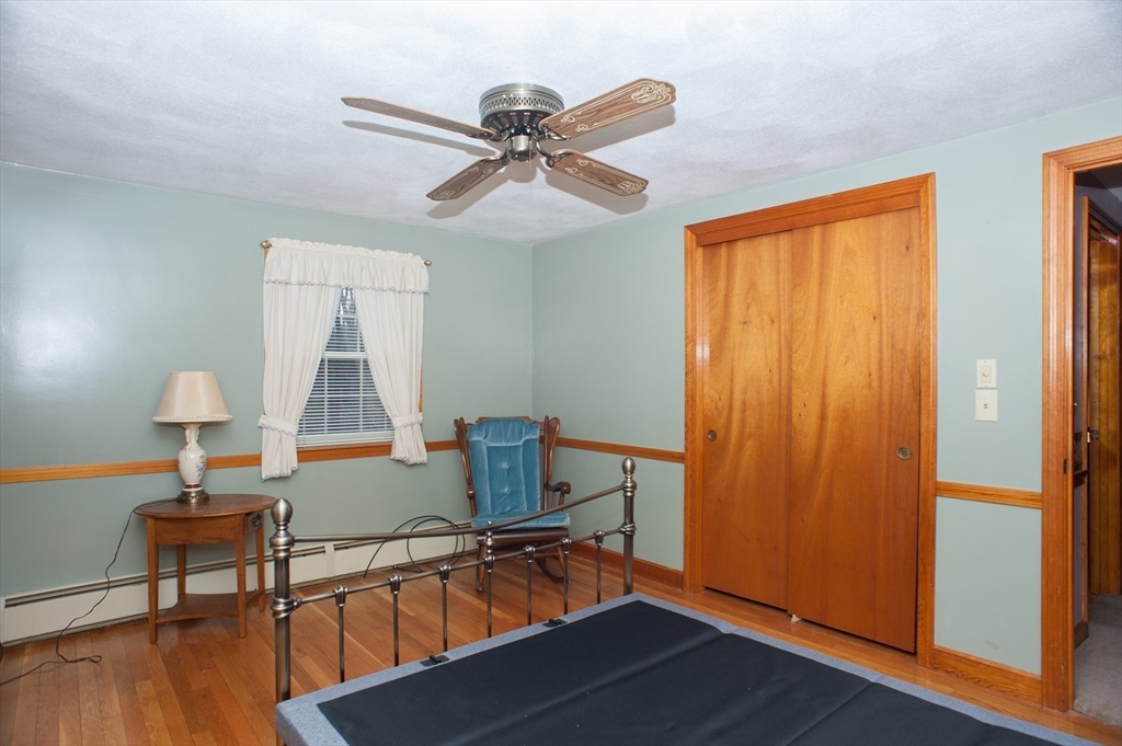 201 Prescott Road Northbridge, MA 01588 - Photo 16 of 41