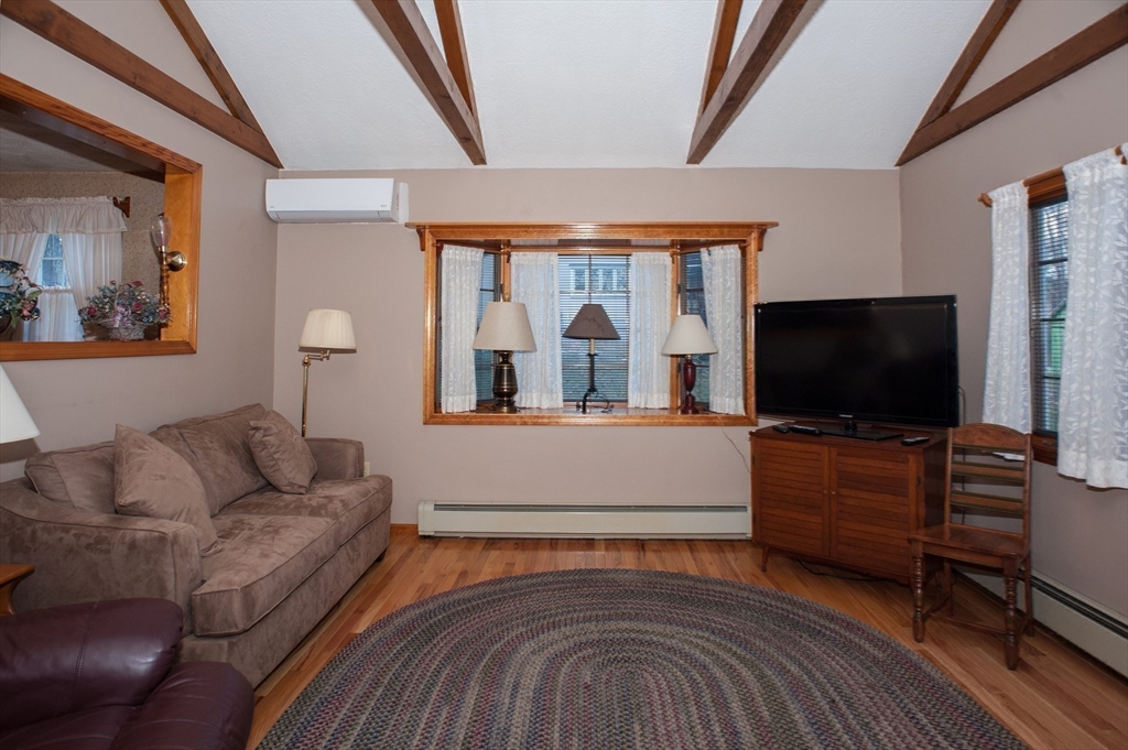 201 Prescott Road Northbridge, MA 01588 - Photo 22 of 41