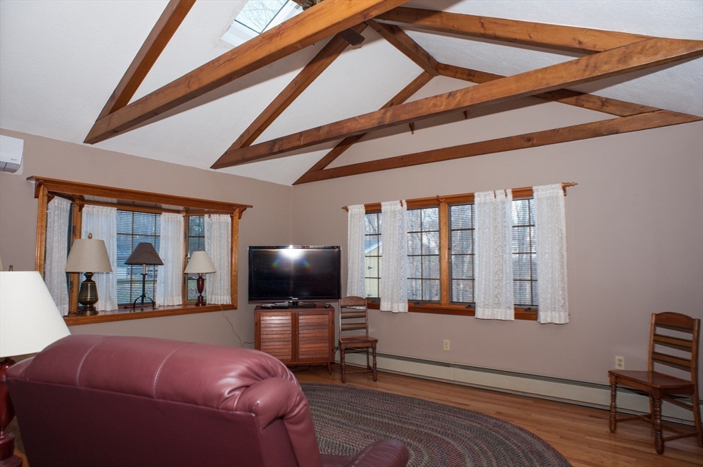 201 Prescott Road Northbridge, MA 01588 - Photo 25 of 41