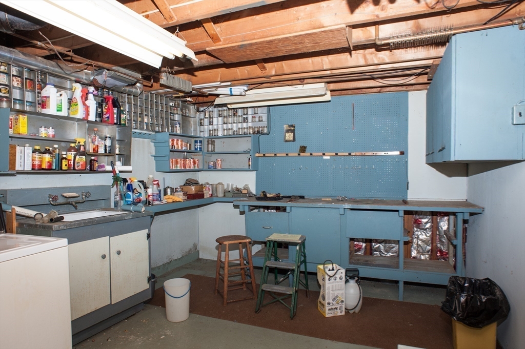 201 Prescott Road Northbridge, MA 01588 - Photo 28 of 41