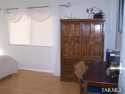 4070 North Reno Avenue Tucson, AZ 85705 - Photo 8 of 23 Gallery Image 8