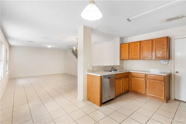 $230,000 | 332 Roundup Circle, Edinburg, TX 78539