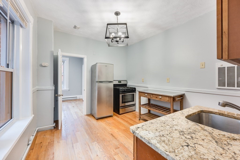 12 Foster Street, Unit 2 Boston, MA 02109 - Photo 2 of 4