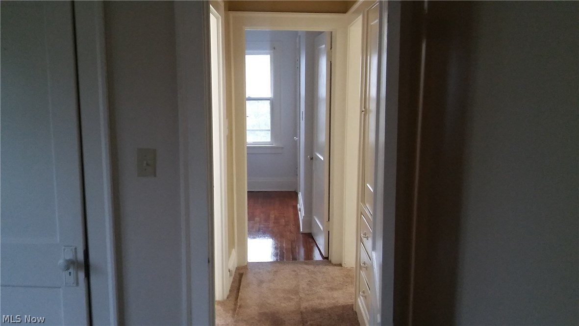 16327 Nela View Road Cleveland, OH 44112 - Photo 7 of 11