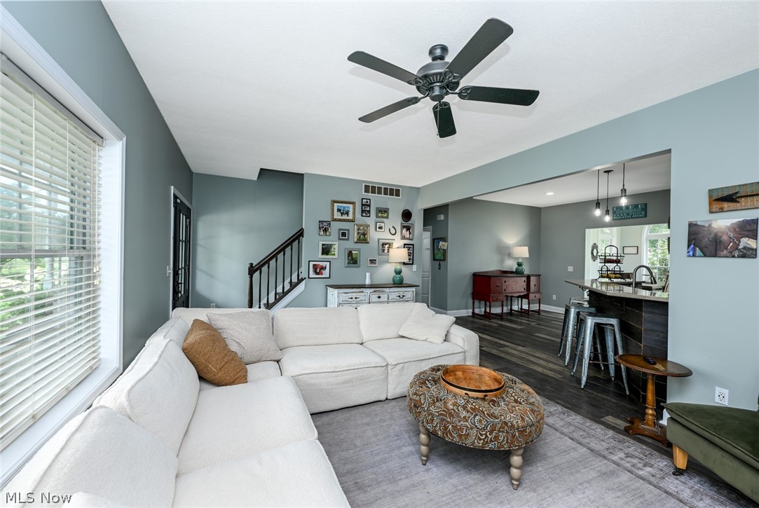 1089 Center Road Akron, OH 44319 - Photo 29 of 50 Gallery Image 29