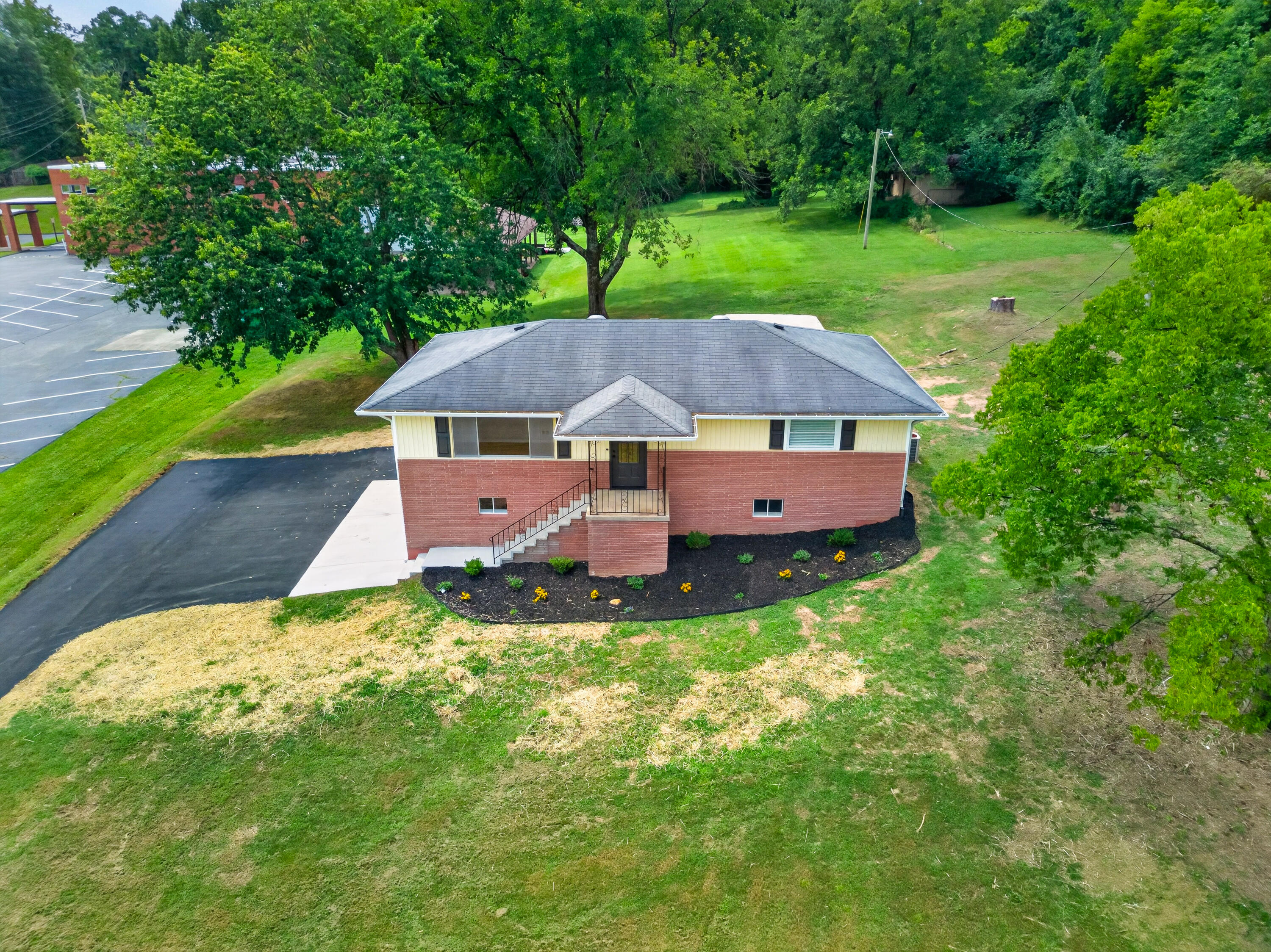 3458 Bennett Road Chattanooga, TN 37412 - Photo 3 of 51 DJI_20260806130246_0104_D