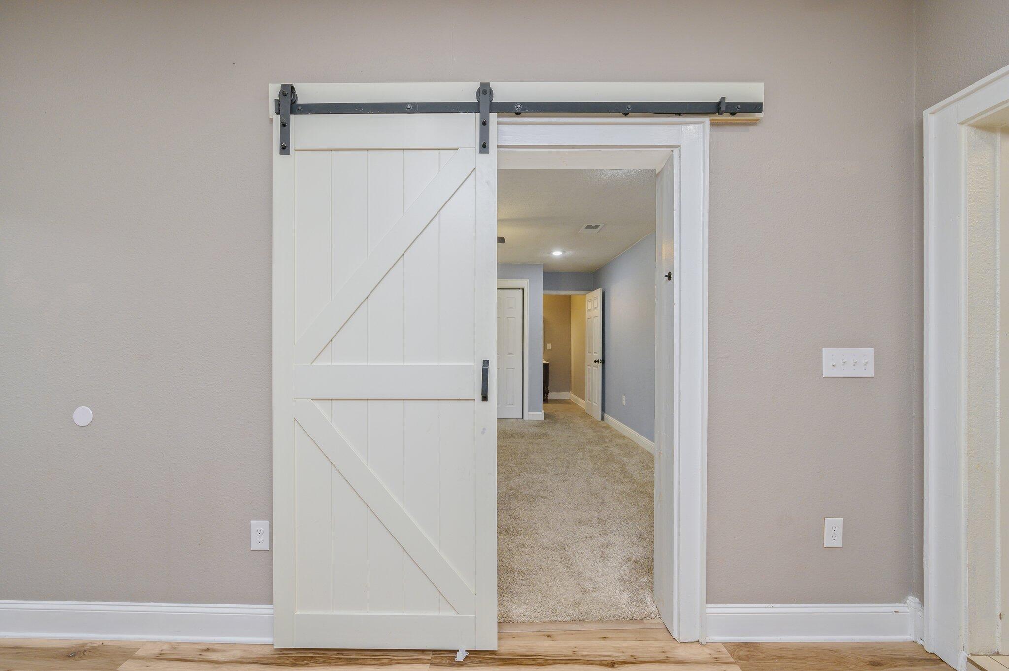 111 Sikes Drive Crestview, FL 32539 - Photo 6 of 46 a view of a small space