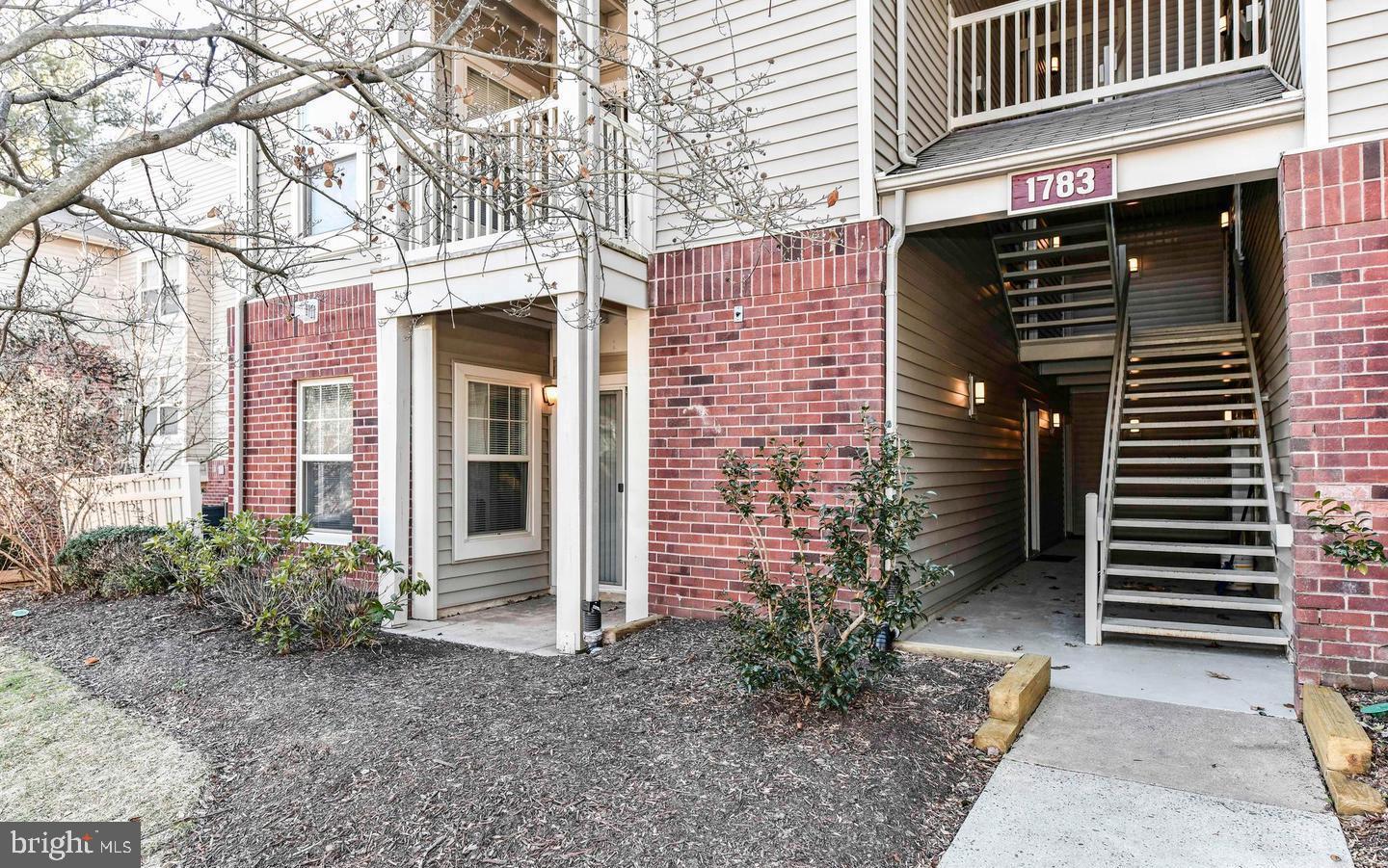 1783 Jonathan Way, Unit A Reston, VA 20190 - Photo 2 of 9