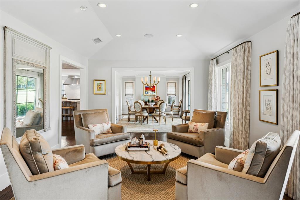 7114 Azalea Lane Dallas, TX 75230 - Photo 3 of 40