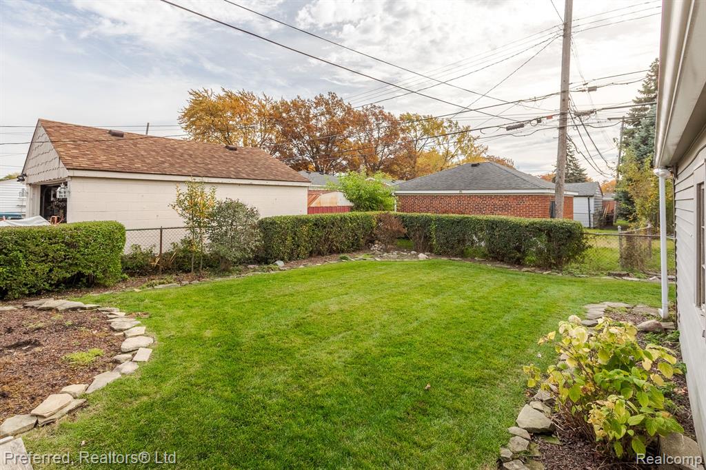 14725 Wick Road Allen Park, MI 48101 - Photo 23 of 27