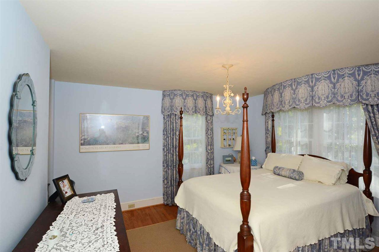 2400 Anderson Drive Raleigh, NC 27608 - Photo 20 of 25