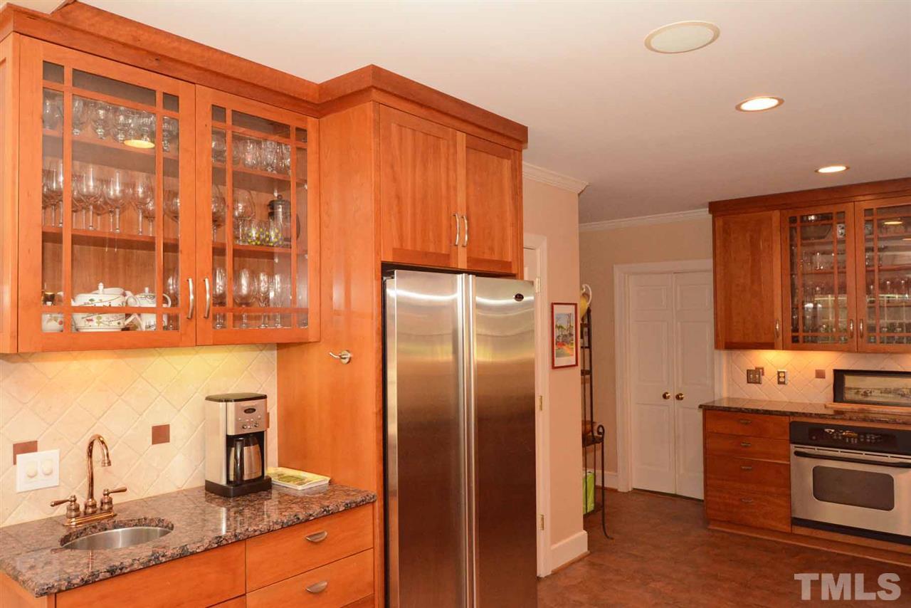 2400 Anderson Drive Raleigh, NC 27608 - Photo 10 of 25