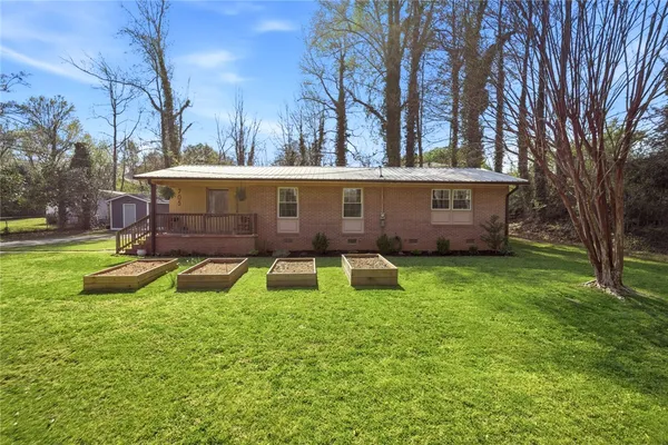 $214,900 | 705 Sherwood Drive, Seneca, SC 29678