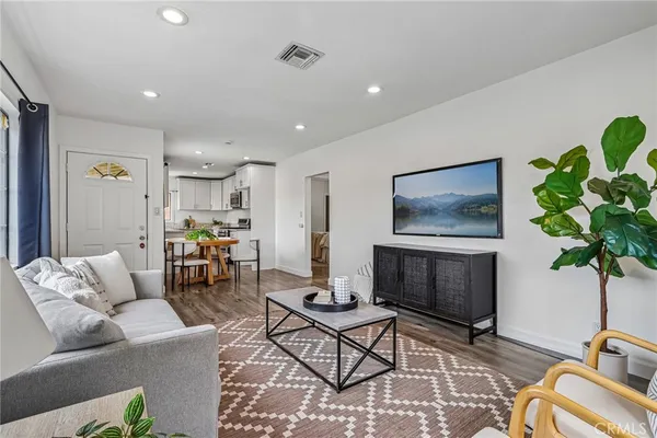 $615,000 | 311 North Locust Avenue, Compton, CA 90221