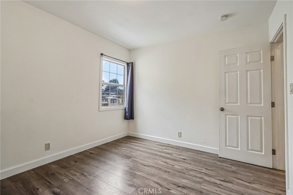 311 North Locust Avenue Compton, CA 90221 - Photo 16 of 38