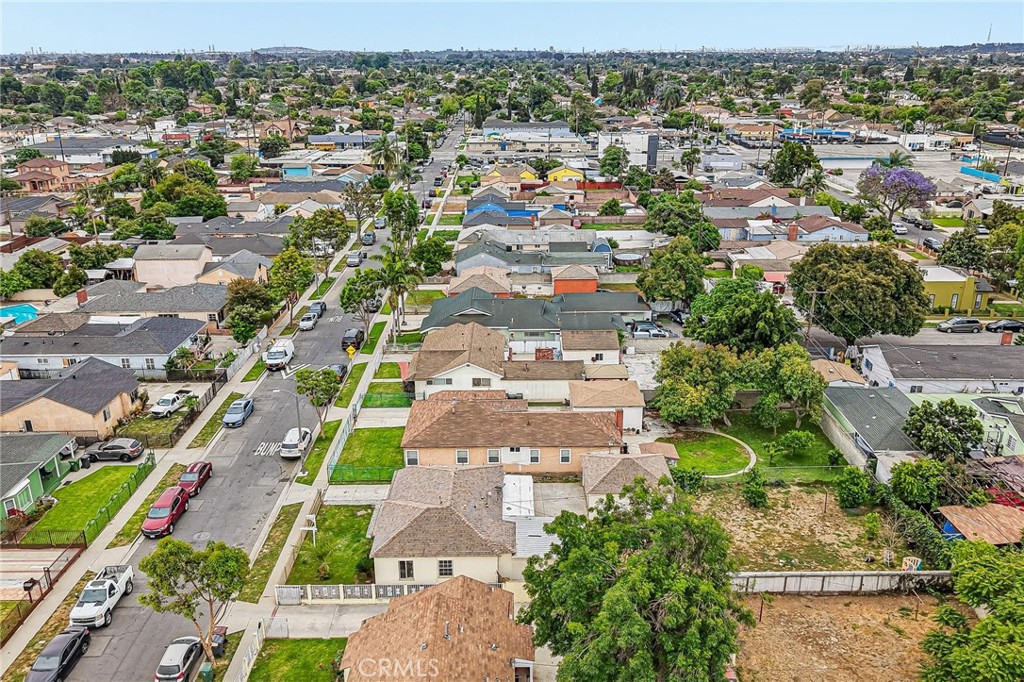 311 North Locust Avenue Compton, CA 90221 - Photo 31 of 38