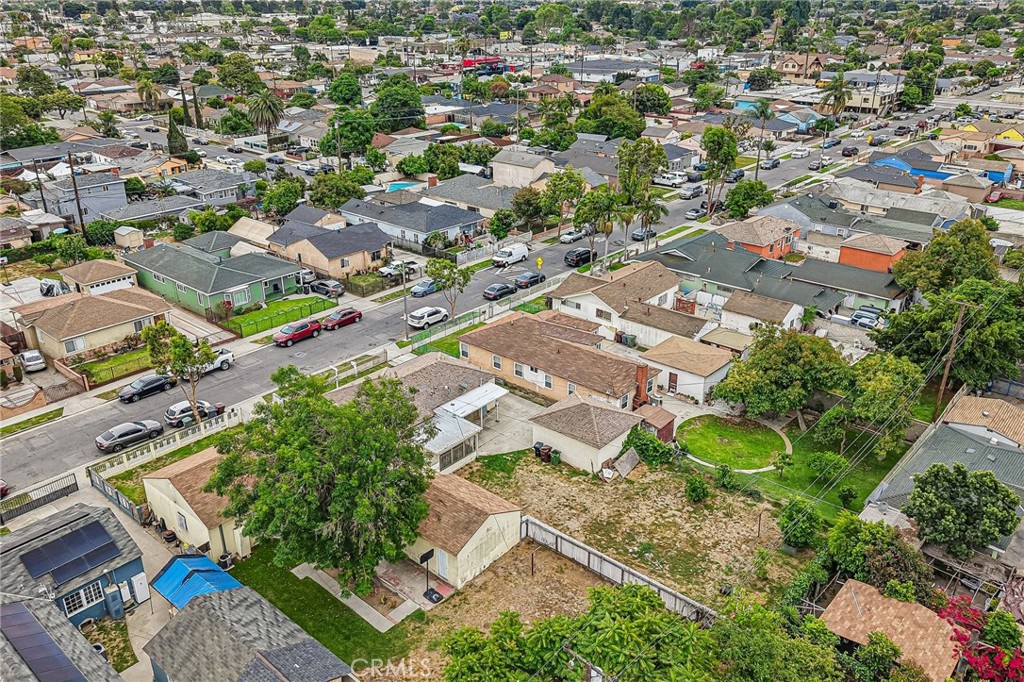 311 North Locust Avenue Compton, CA 90221 - Photo 33 of 38