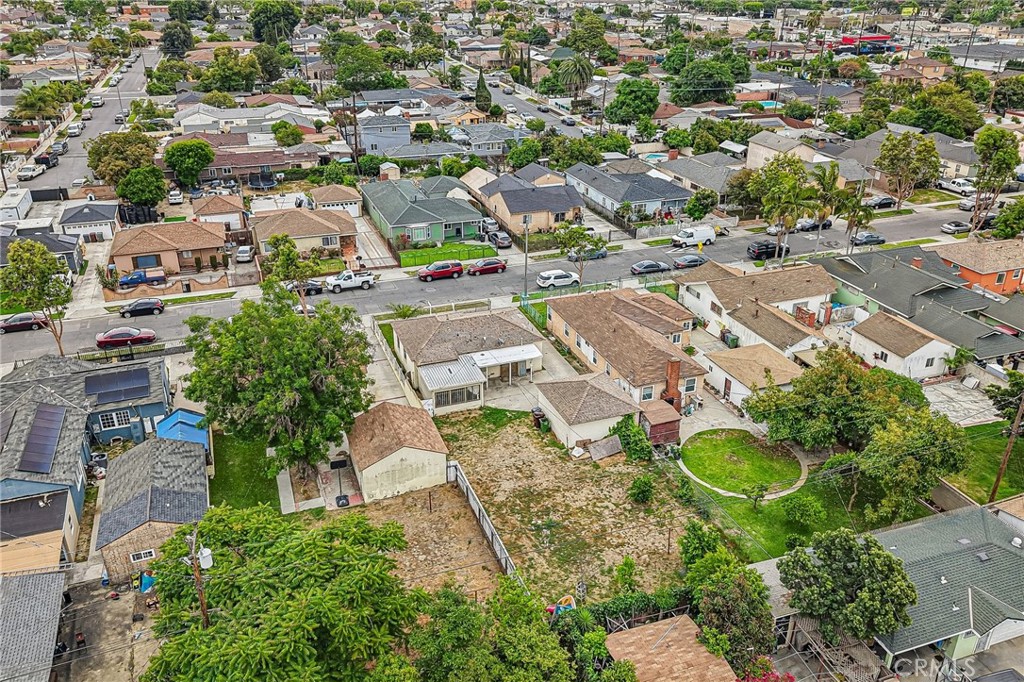 311 North Locust Avenue Compton, CA 90221 - Photo 34 of 38