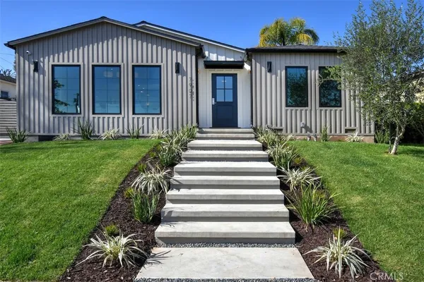$2,499,000 | 7907 Vicksburg Avenue, Los Angeles, CA 90045