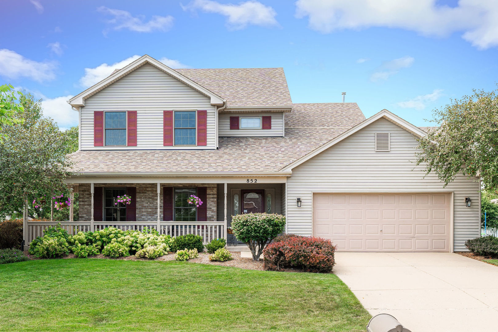 852 Ridge Drive Elburn, IL 60119 - Photo 1 of 47