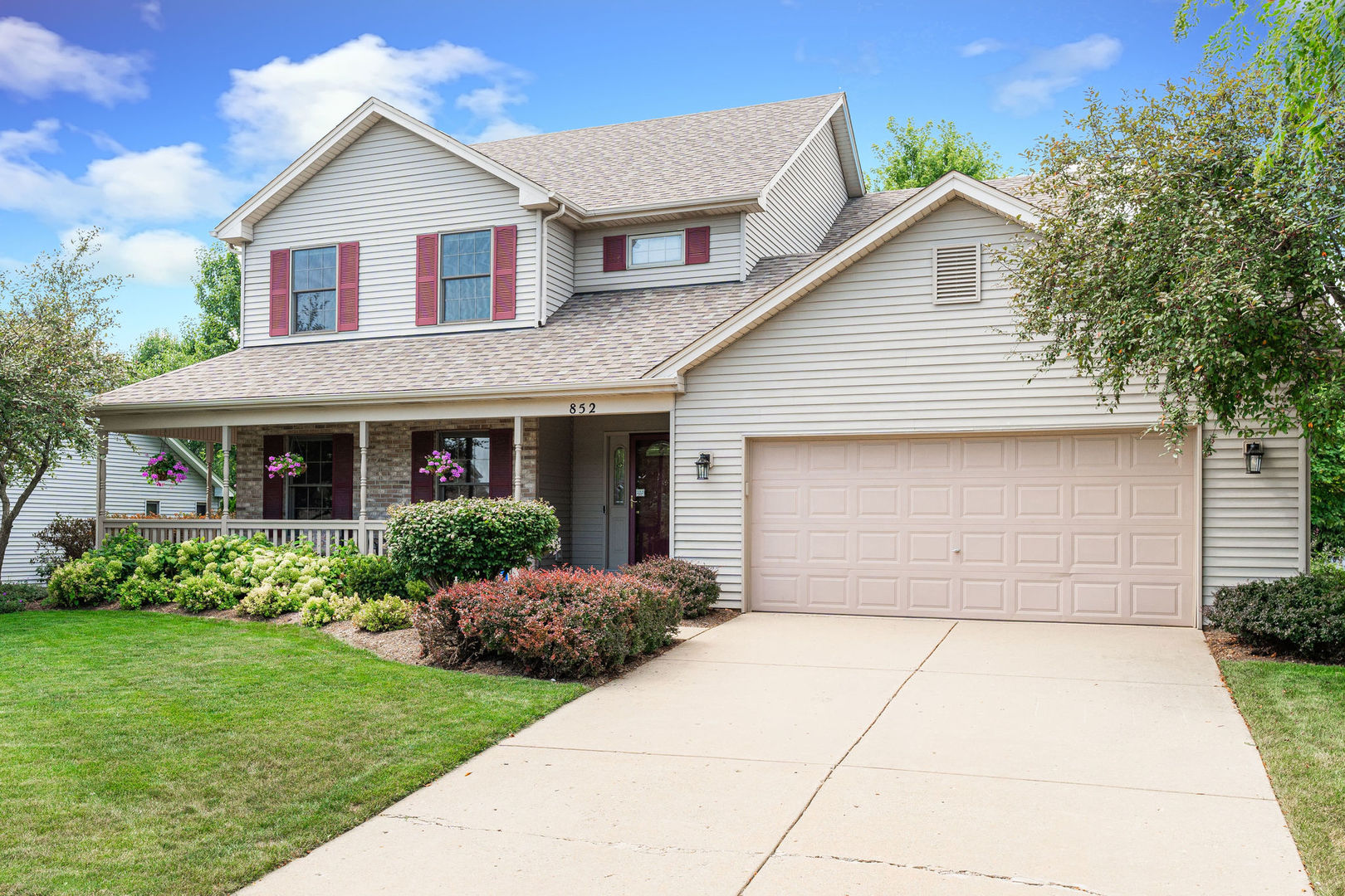 852 Ridge Drive Elburn, IL 60119 - Photo 2 of 47