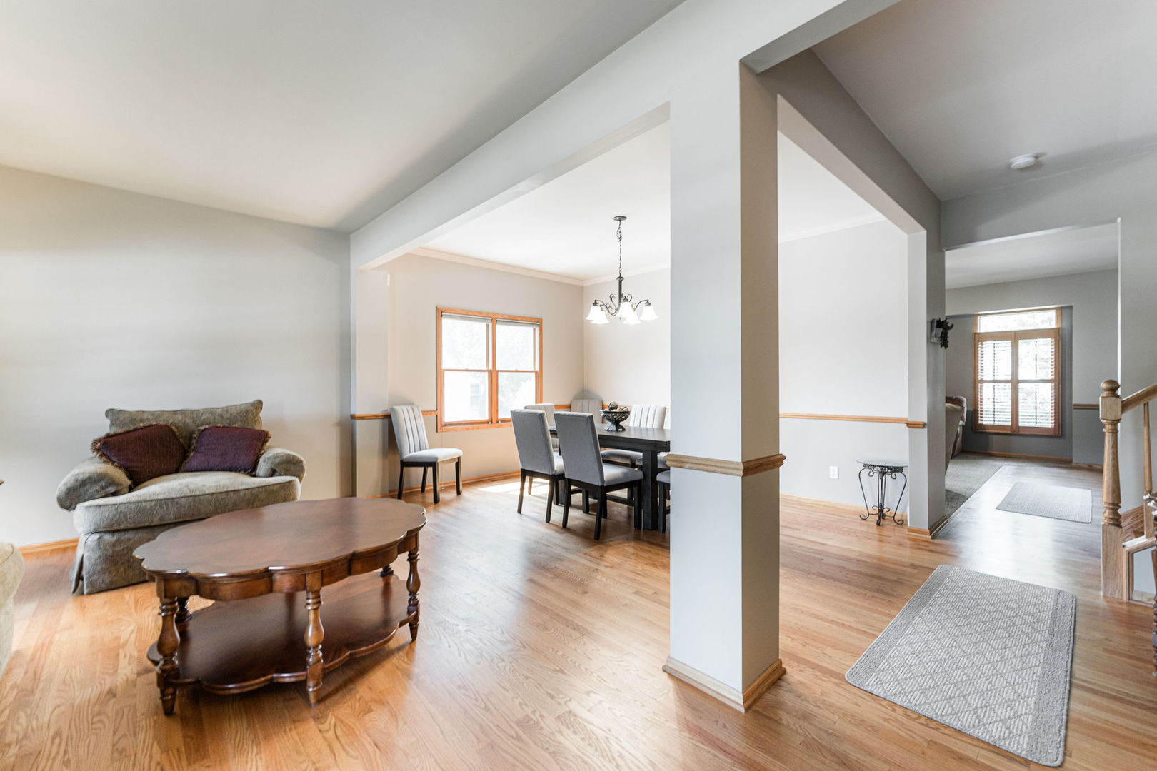 852 Ridge Drive Elburn, IL 60119 - Photo 4 of 47