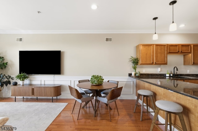 1677 Springfield Avenue, Unit 15 Maplewood, NJ 07040 - Photo 4 of 24