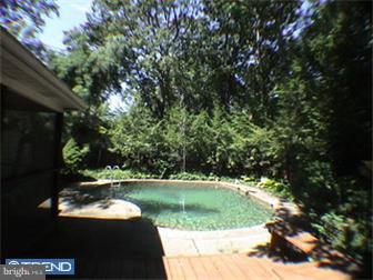 2889 Joyce Road Roslyn, PA 19001 - Photo 10 of 12 Exterior Back