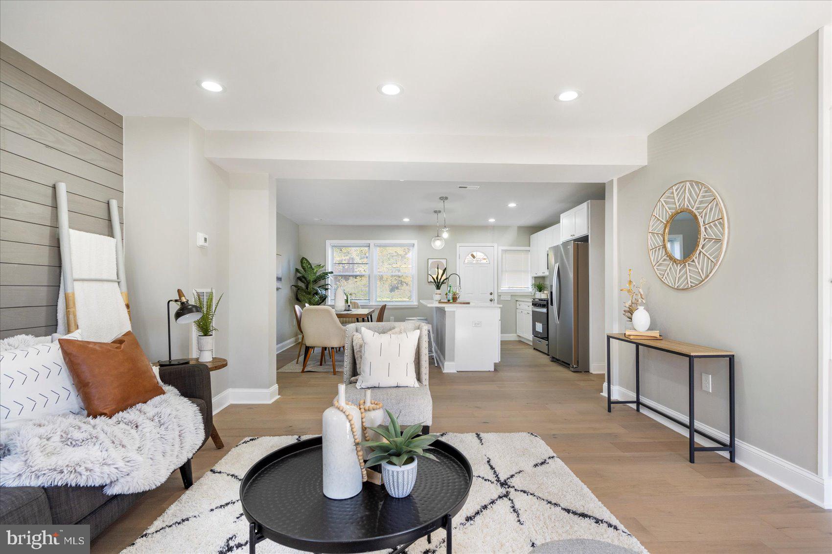 1336 Silverthorne Road Baltimore, MD 21239 - Photo 3 of 41